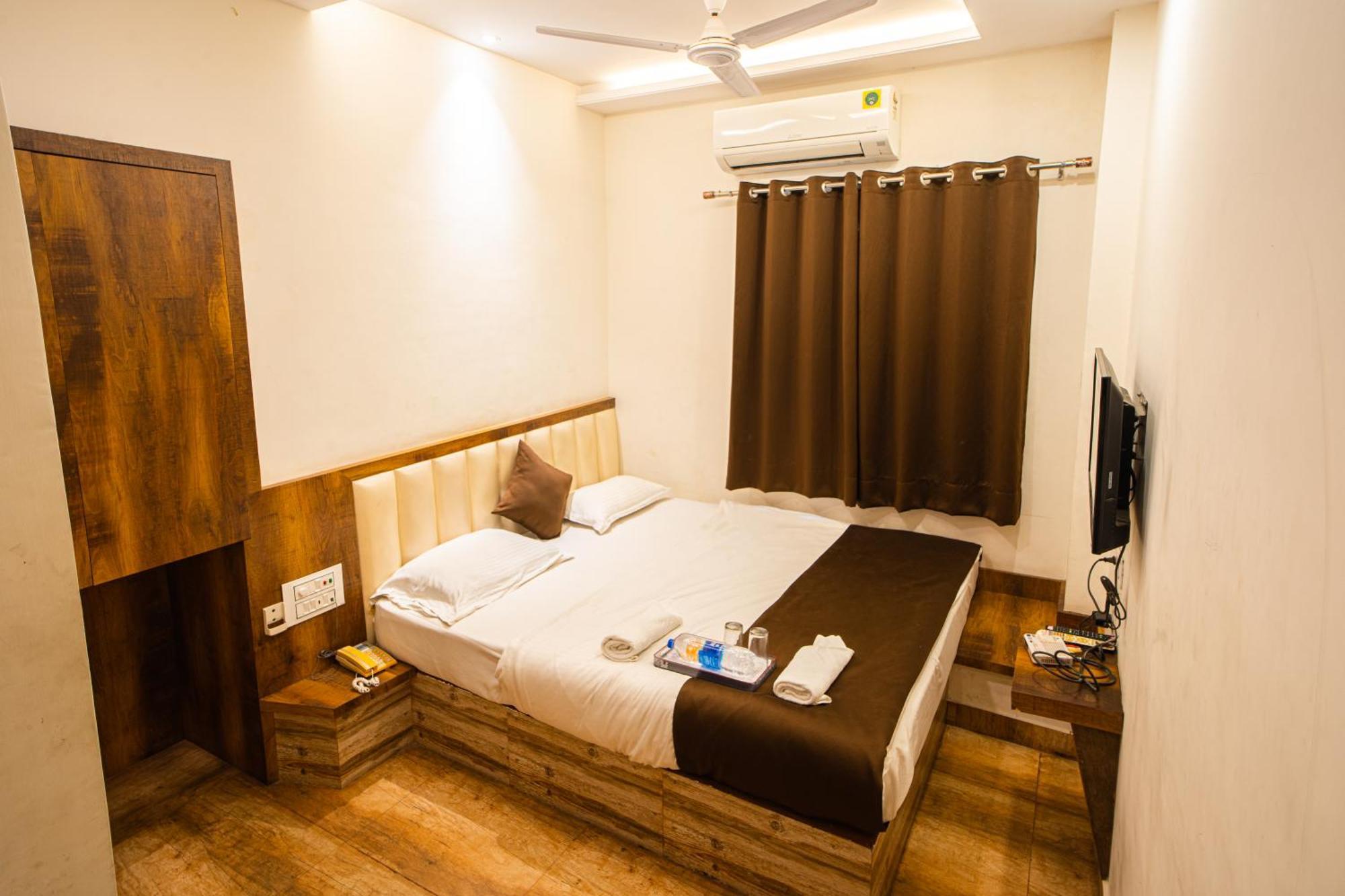 Hotel Khajanchi Kota  Esterno foto